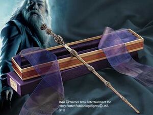 ALBUS DUMBLEDORE VARITA EN CAJA DE OLIVANDER, HARR