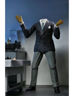 ULTIMATE INVISIBLE MAN SCALE ACTION FIG. 18 CM UNI