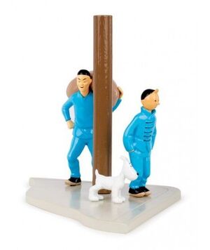 PLOMO - TINTÍN EN EXTREMO ORIENTE